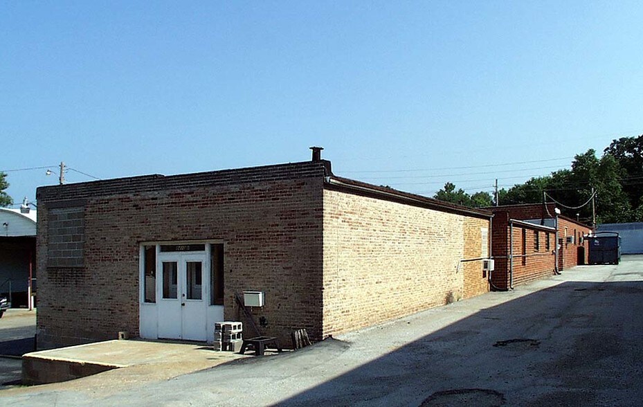 8410 Manchester Rd, Brentwood, MO à vendre - Autre - Image 2 de 9