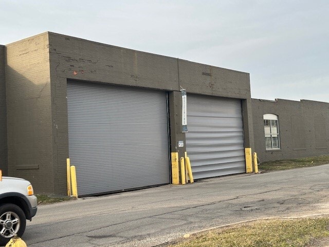 229 Factory St, La Porte, IN for sale - Building Photo - Image 3 of 9