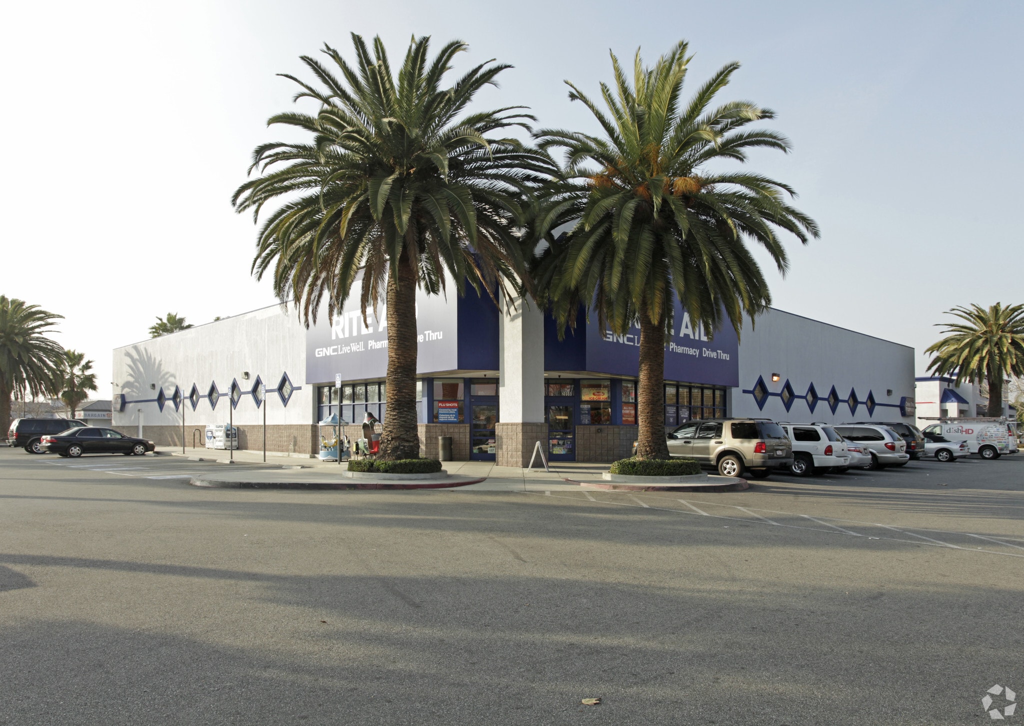 2059 S Garey Ave, Pomona, CA à louer Photo principale- Image 1 de 14