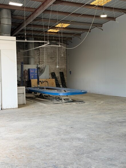 1800 9th St, Kenner, LA for lease - Building Photo - Image 3 of 10