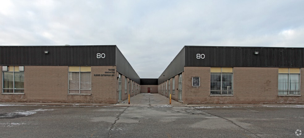 80 Midwest Rd, Toronto, ON for lease - Building Photo - Image 3 of 9