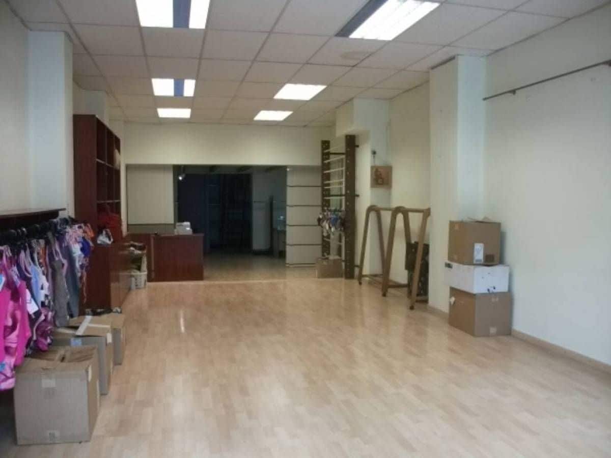 Retail in Manresa, Barcelona for lease Interior Photo- Image 1 of 4