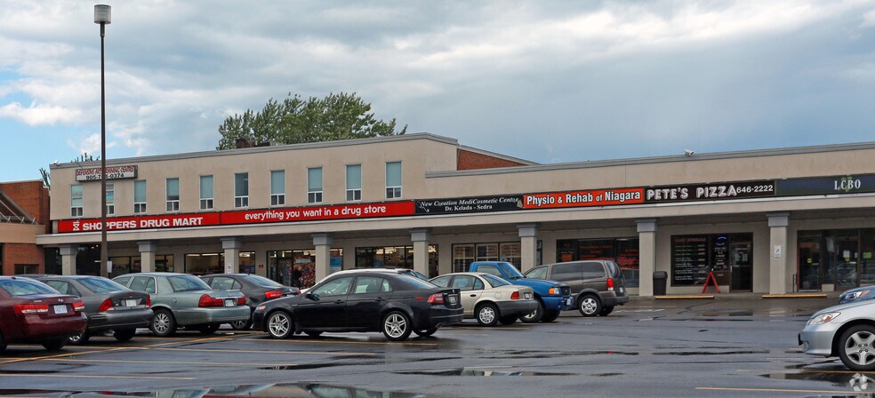 101-121 Lakeshore Rd, St Catharines, ON for sale - Primary Photo - Image 1 of 1