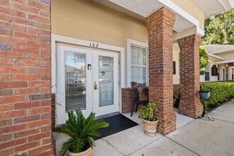 10941-10943 Countryway Blvd, Tampa, FL à louer Photo du bâtiment- Image 2 de 11