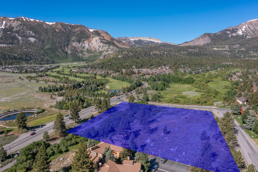 2 Meadow Ln, Mammoth Lakes, CA à vendre - Aérien - Image 2 de 25