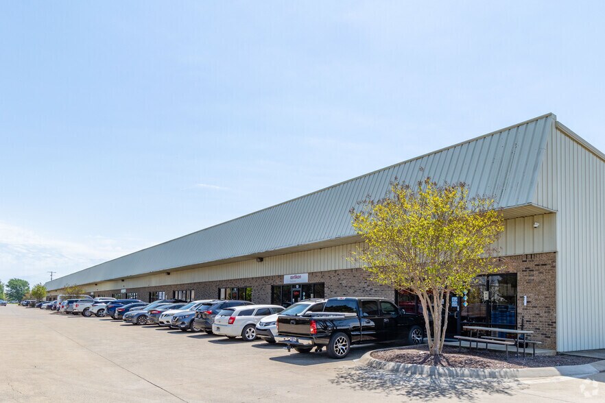 730 Middle Tennessee Blvd, Murfreesboro, TN à louer - Photo du bâtiment - Image 3 de 7