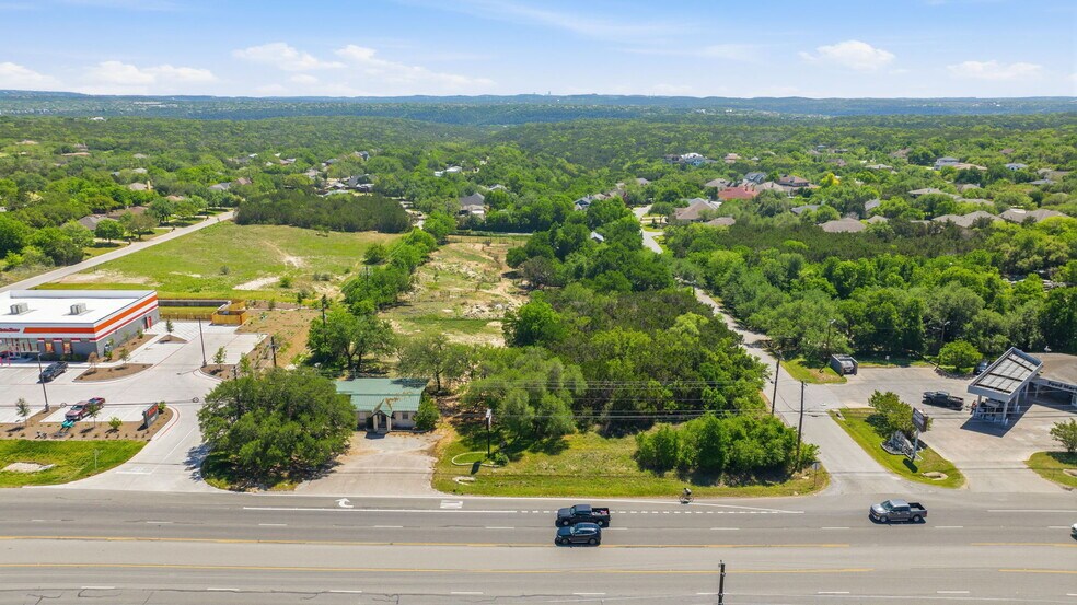 303 Ranch Road 620 N, Lakeway, TX à vendre - Photo du bâtiment - Image 1 de 13