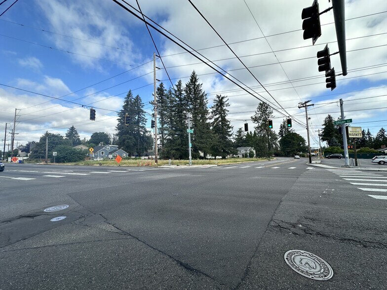 NE Glisan St, Gresham, OR à vendre - Aérien - Image 3 de 5