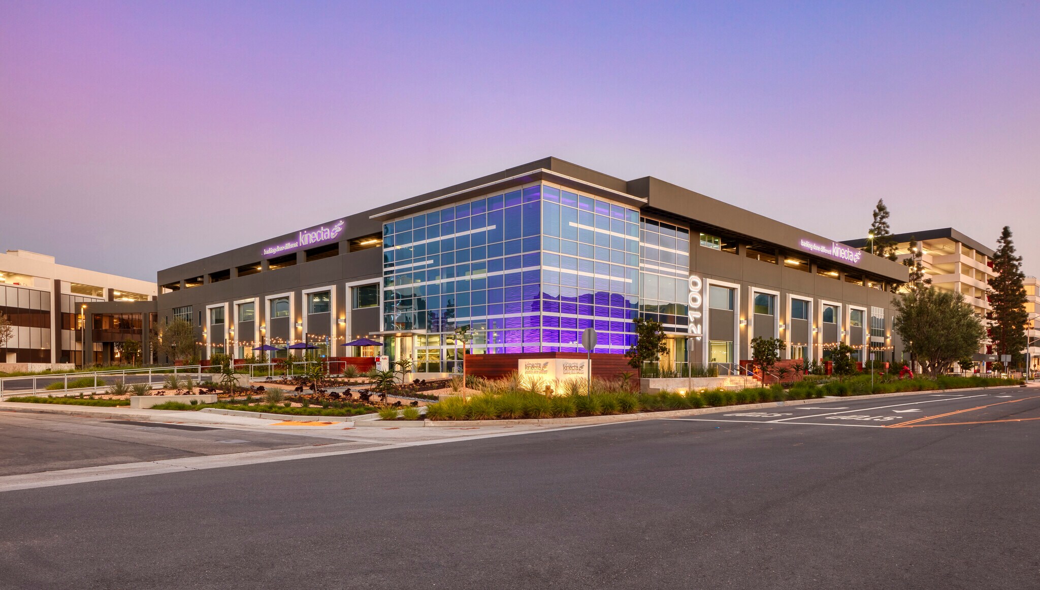 2100 E Park Pl, El Segundo, CA for lease Building Photo- Image 1 of 27