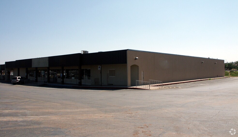 Broadway at Hailey St, Sweetwater, TX à louer - Autre - Image 3 de 17