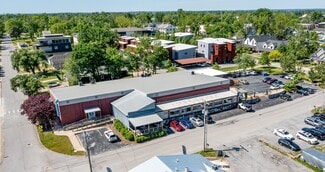 Plus de détails pour 406 SE 5th St, Bentonville, AR - Bureau à louer