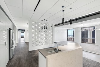 1415 Louisiana St, Houston, TX for sale Interior Photo- Image 2 of 4