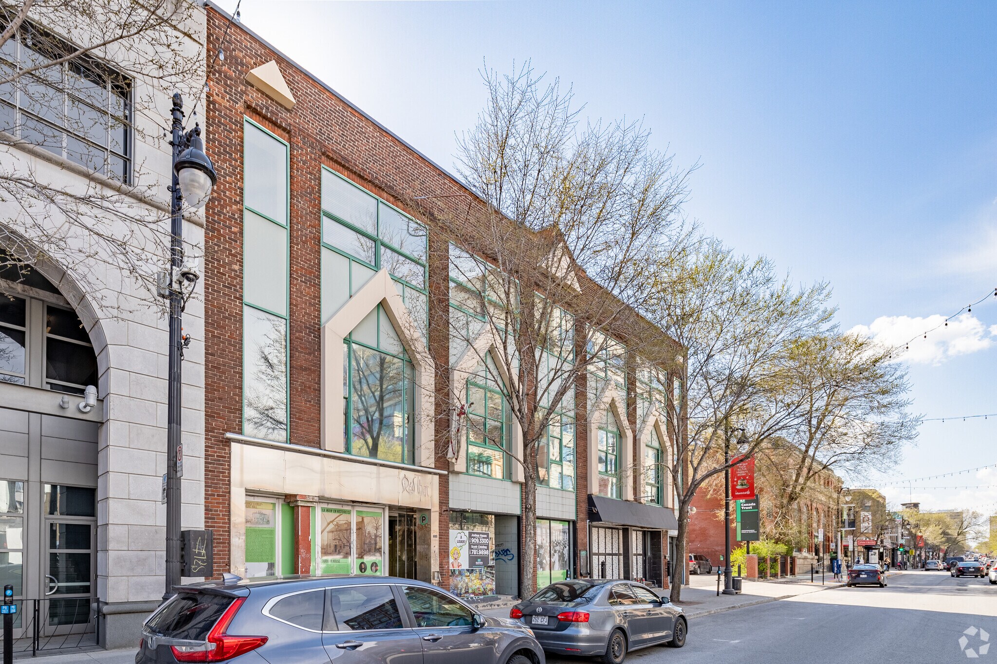 3550-3556 Boul Saint-Laurent, Montréal, QC à vendre Photo du bâtiment- Image 1 de 1