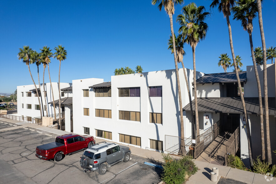 6420 E Broadway Blvd, Tucson, AZ for sale - Primary Photo - Image 2 of 13