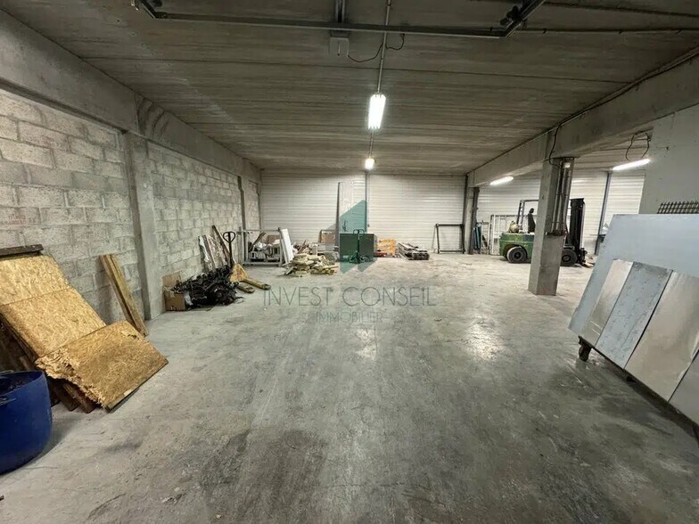 Flex in Stains for sale - Building Photo - Image 3 of 6