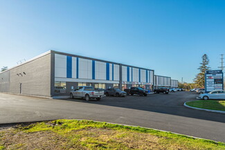 Plus de détails pour 2660-2678 Lancaster Rd, Ottawa, ON - Industriel à vendre