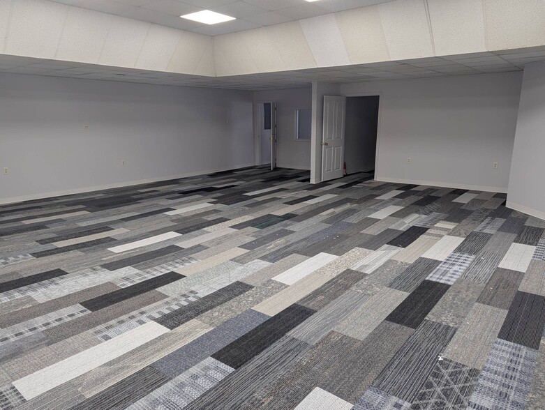 299 Main St, Hornell, NY à louer - Photo du bâtiment - Image 3 de 5