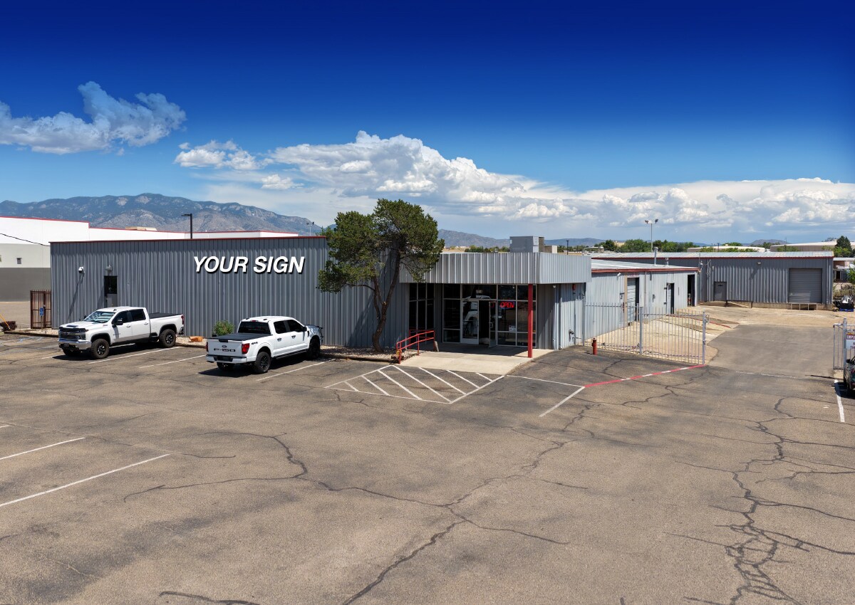 4914 Pan American Fwy NE, Albuquerque, NM à vendre Photo du bâtiment- Image 1 de 18