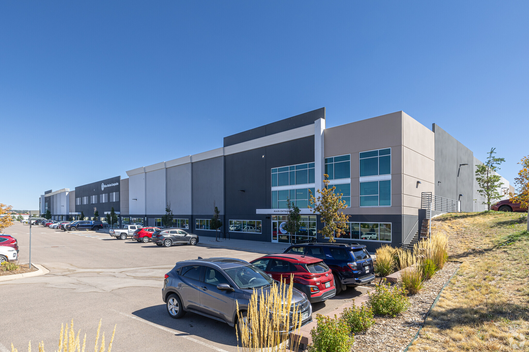 7151 S Blackhawk, Centennial, CO for sale Primary Photo- Image 1 of 1