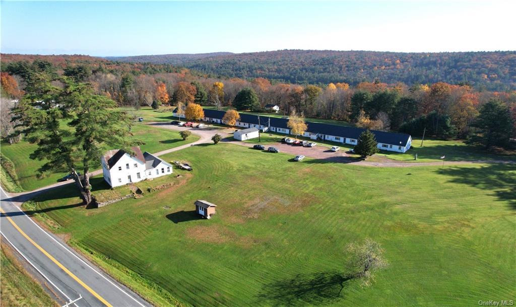 22 Arrowhead Apartments, Narrowsburg, NY for sale Building Photo- Image 1 of 34