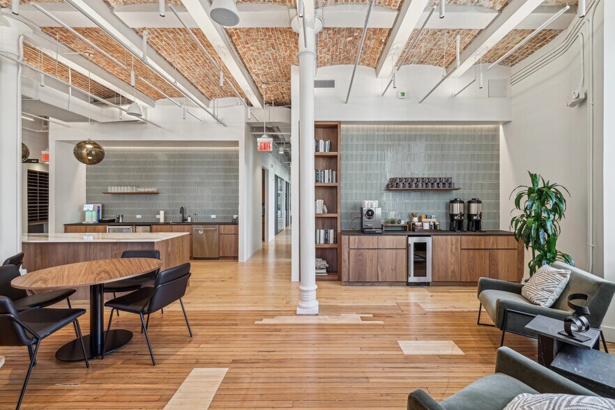 860 Broadway, New York, NY à louer - Photo intérieure - Image 3 de 16