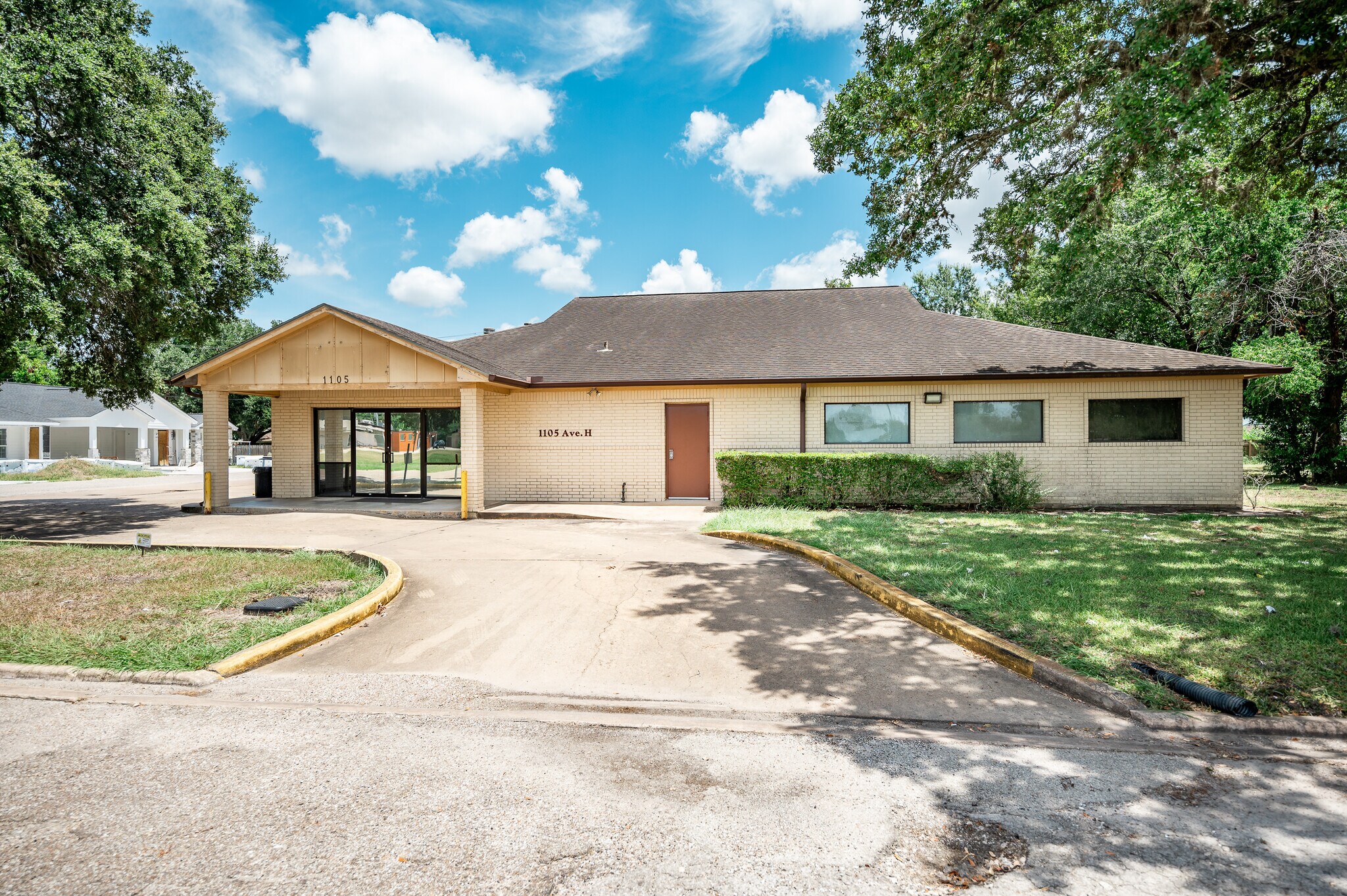 1105 Avenue H, Bay City, TX à vendre Photo du bâtiment- Image 1 de 26
