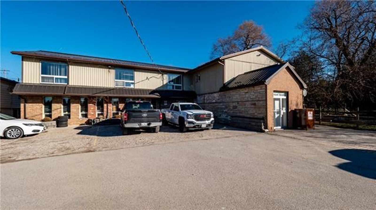 2035 Victoria St N, Breslau, ON à vendre Photo principale- Image 1 de 1