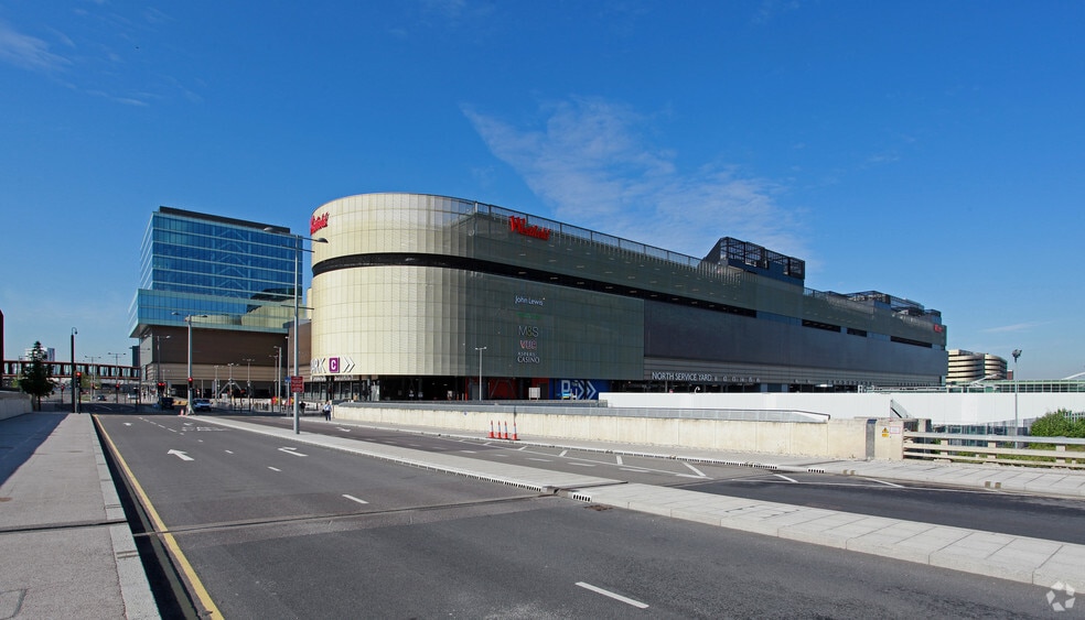 157-213 Montfichet Rd, London for lease - Building Photo - Image 2 of 18