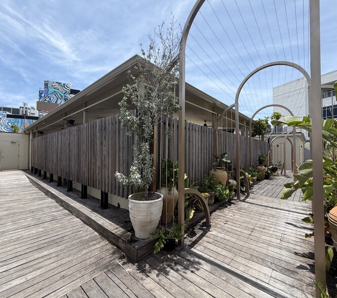 43-75 NW 23rd St, Miami, FL for lease - Building Photo - Image 3 of 22