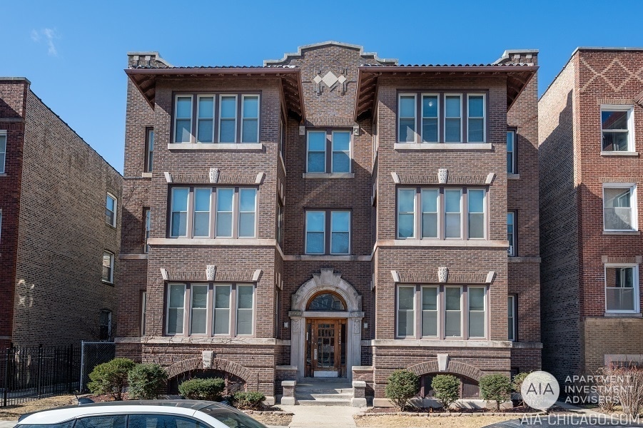 6812 S Merrill Ave, Chicago, IL for sale Building Photo- Image 1 of 2