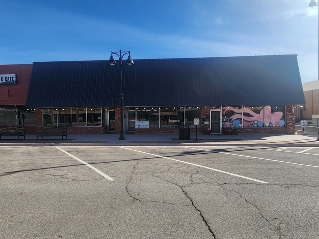 218 W Main St, Purcell, OK for lease - Building Photo - Image 3 of 3