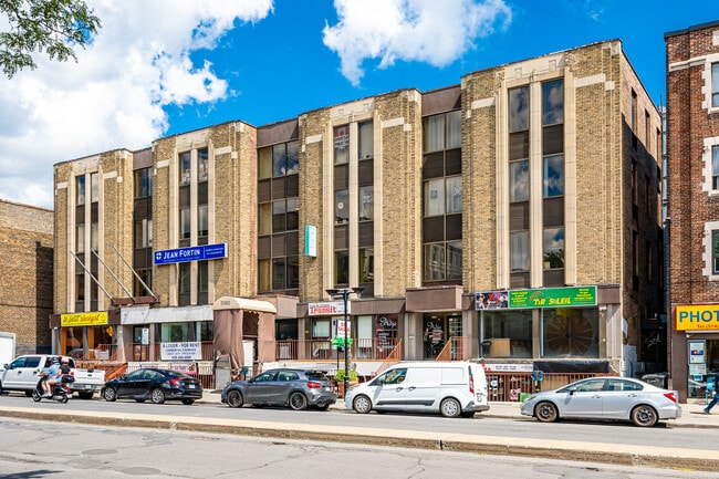 More details for 5176-5204 Ch Queen-Mary, Montréal, QC - Office for Sale