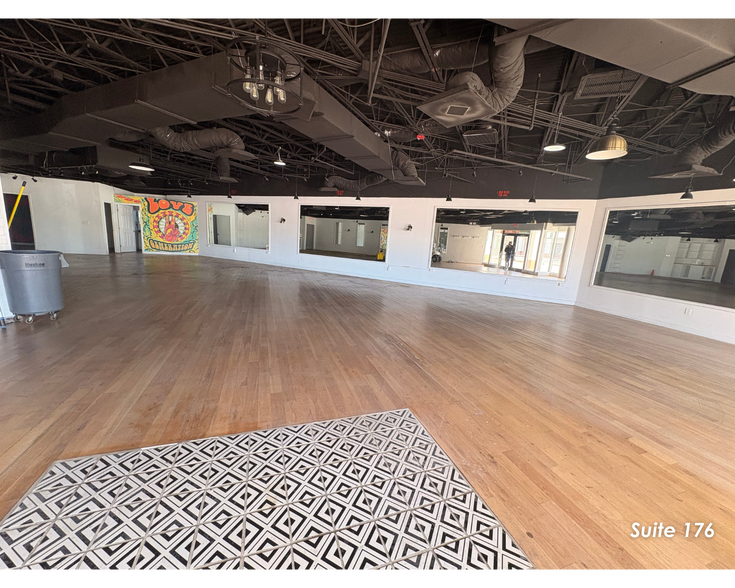 120 International Pky, Lake Mary, FL for lease - Interior Photo - Image 3 of 9