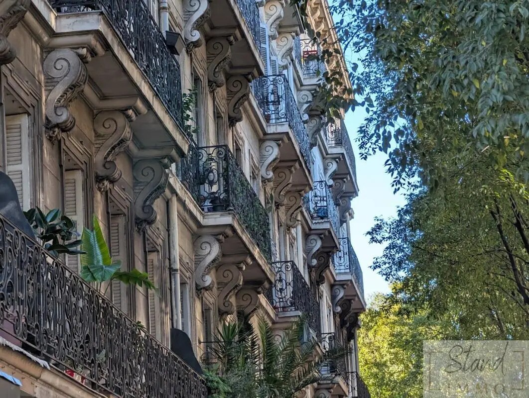 Bureau dans Marseille à louer Photo du bâtiment- Image 1 de 5