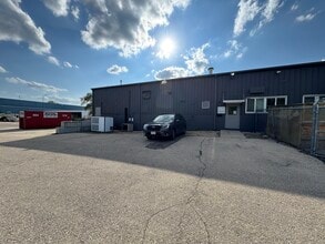 1915 S Stoughton Rd, Madison, WI for lease Interior Photo- Image 2 of 6