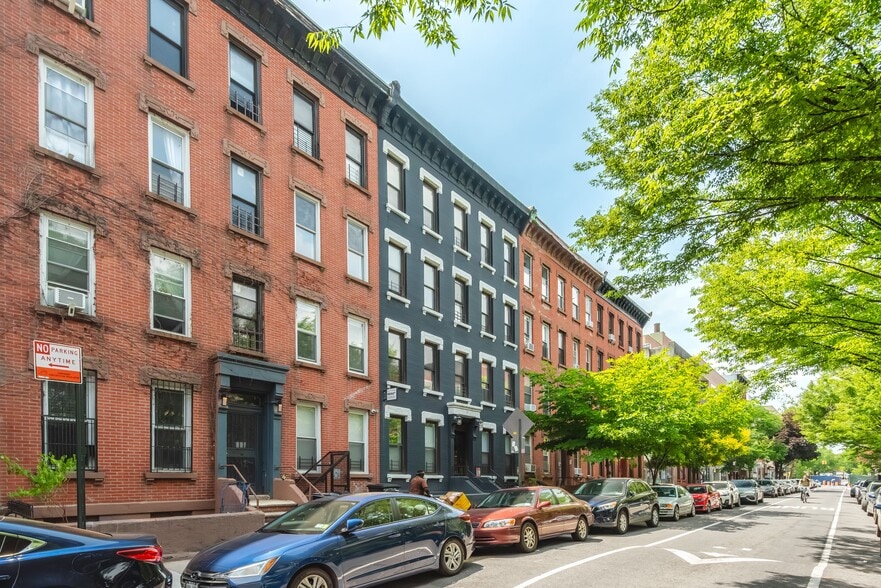 370 Baltic St, Brooklyn, NY for sale - Building Photo - Image 3 of 27