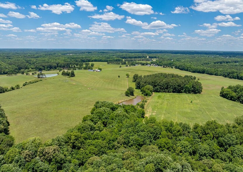 1095 Steel Bridge Rd, Clayton, NC for sale - Aerial - Image 3 of 3