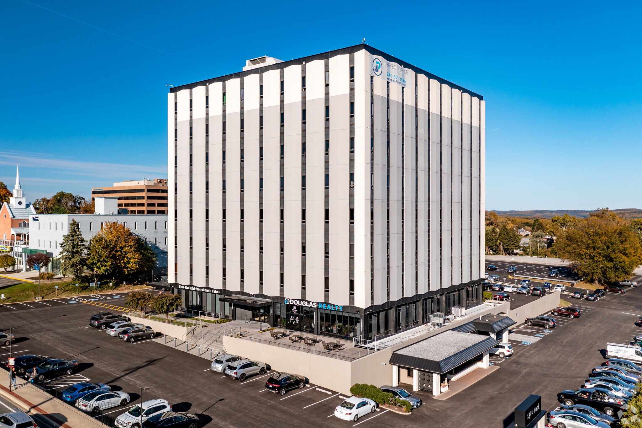 1301 York Rd, Lutherville, MD à louer Photo principale- Image 1 de 15