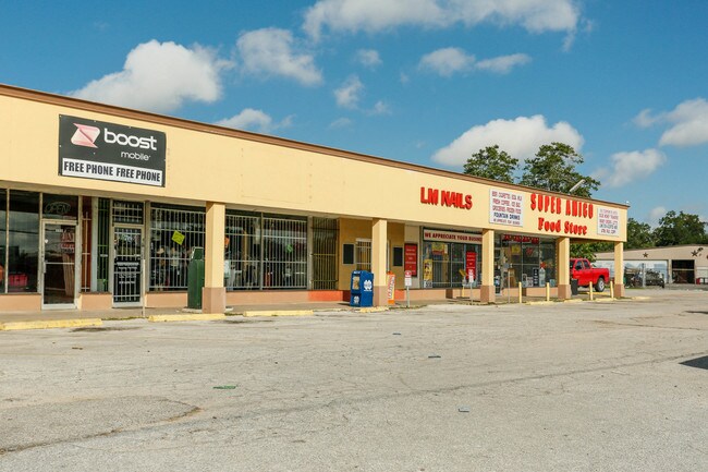 Plus de détails pour 6880 Telephone Rd, Houston, TX - Commerce de détail à vendre