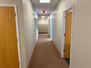 14030 Metropolis Ave, Fort Myers, FL for lease Building Photo- Image 2 of 11