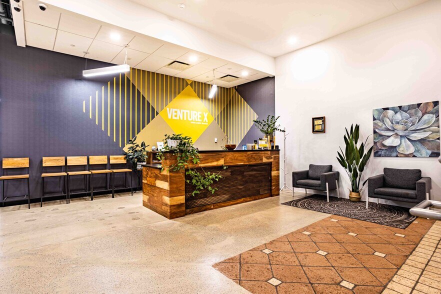 700 S Rosemary Ave, West Palm Beach, FL for lease - Lobby - Image 3 of 43