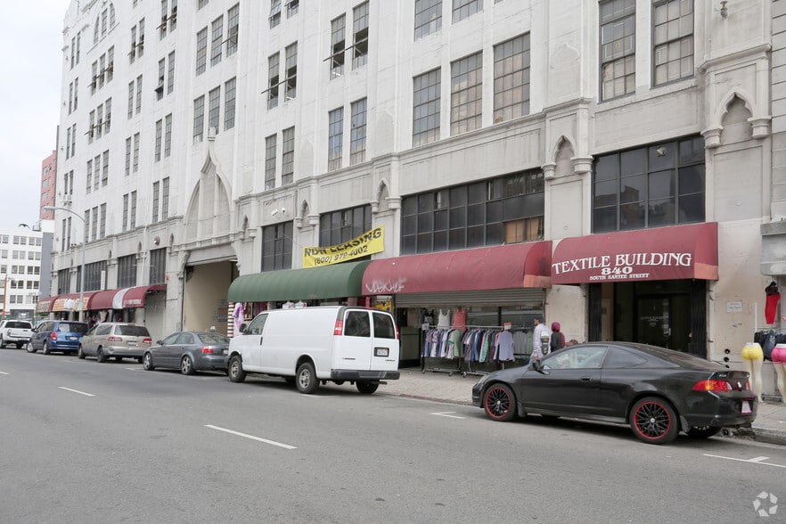 840 Santee St, Los Angeles, CA for lease - Building Photo - Image 3 of 8