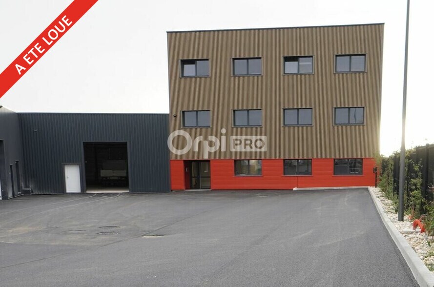 Flex in Saint Apollinaire for lease - Building Photo - Image 2 of 9