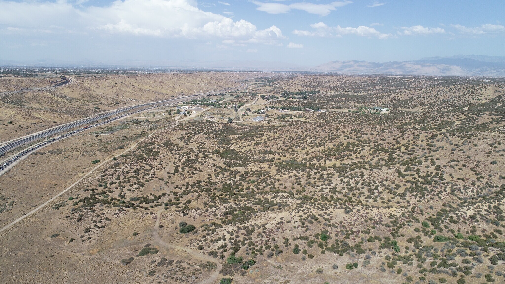 Summit Valley Rd, Hesperia, CA à vendre Aérien- Image 1 de 12