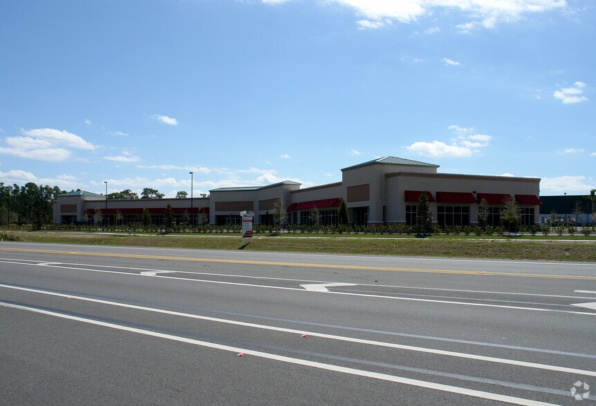 1701-1729 Business Center Ln, Kissimmee, FL à louer - Photo du bâtiment - Image 2 de 6