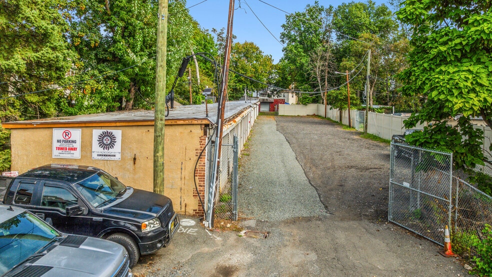 197 Park St, East Orange, NJ for sale - Building Photo - Image 3 of 10