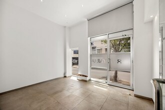 8 Yarra St, South Melbourne for lease Interior Photo- Image 2 of 13