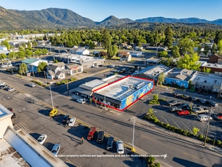 Plus de détails pour 239 SE G St, Grants Pass, OR - Commerce de détail à vendre