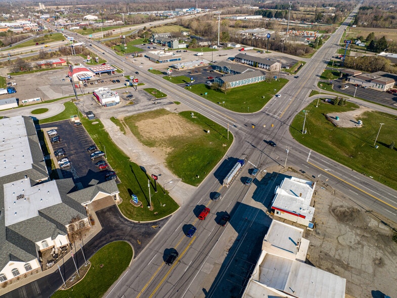 9288 Birch Run Rd, Birch Run, MI à louer - Photo du bâtiment - Image 3 de 9