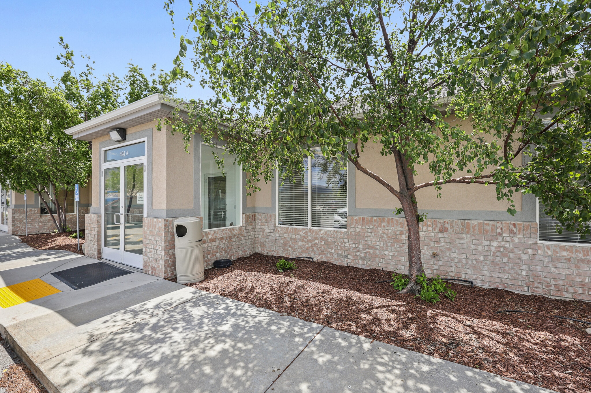 494 E 2400 N, Tooele, UT for lease Interior Photo- Image 1 of 28